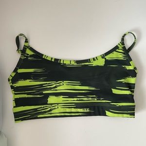 Alphalete Surface Power Bra💚